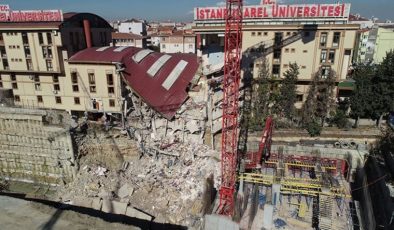 Arel Üniversitesi’nden çöken binaya ait açıklama