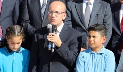 Bakanlık teklifini reddettiği argüman edilen Mehmet Şimşek’in ismi, Gaziantep’te okula verildi