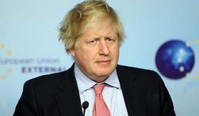 Britanya’da, Boris Johnson başbakanlık yarışından çekildi