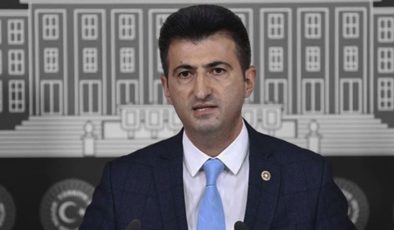 Mehmet Ali Çelebi’nin o paylaşımına reaksiyon yağdı: Tahlili karşılıkları gizlemekte buldu