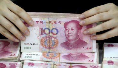 Yuan, dolar karşısında 14 yılın tabanını gördü