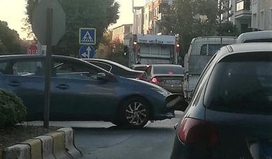 Efeler’de çöp toplama saatleri trafik akışına mani oluyor