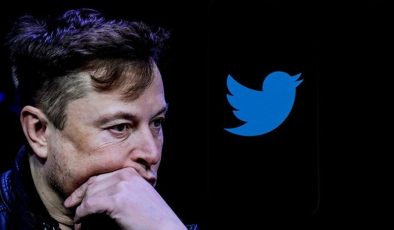 Musk, kendisini Twitter’ın ‘tek yönetici’si yaptı