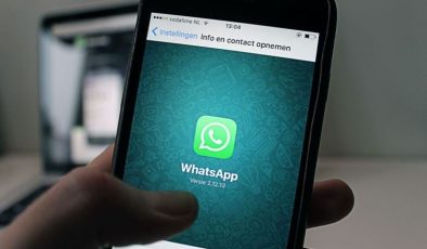 WhatsApp çöktü mü, iletiler neden gitmiyor? WhatsApp’tan açıklama geldi mi?