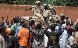 Nijer Dışişleri Bakanlığı, Almanya ve ABD büyükelçilerine ülkeden ayrılmaları için süre verildiği haberlerini yalanladı
