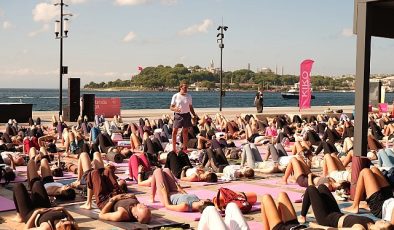 Galataport İstanbul’da Dördüncü Kez “Rıhtımda Yoga”