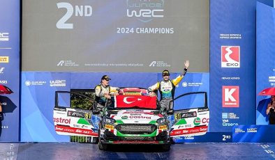 Ali Türkkan ile Castrol Ford Team Türkiye, Dünya Üçüncüsü Oldu!